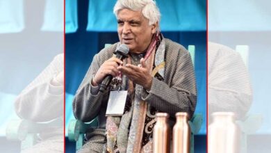 'Boycott Bollywood' won't help, we are a nation of 'Movie Bhakts': Javed Akhtar