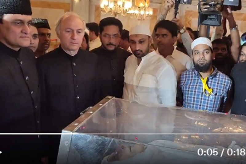 Mukarram Jah's mortal remains arrive in Hyderabad _ Video