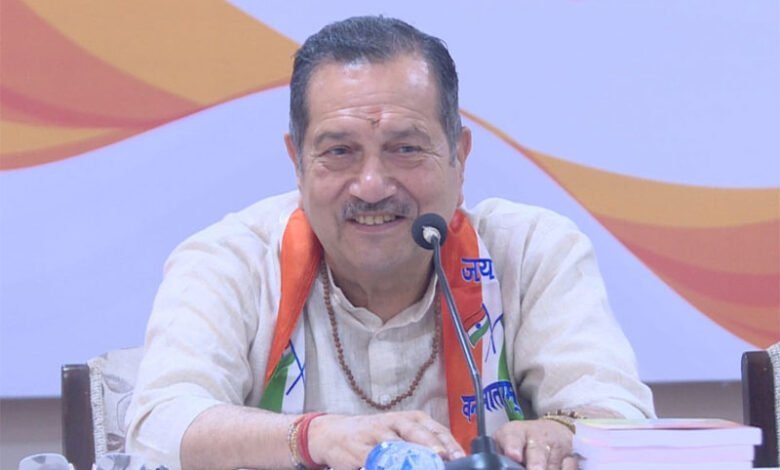 In a new outreach, RSS leader Indresh Kumar meets representatives of Muslim countries