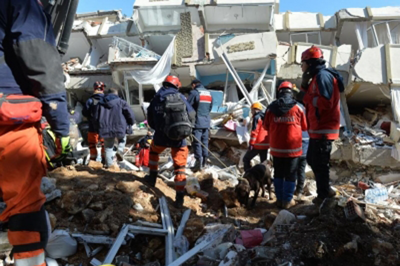 Turkey quake tragedy: Miraculous escape for three