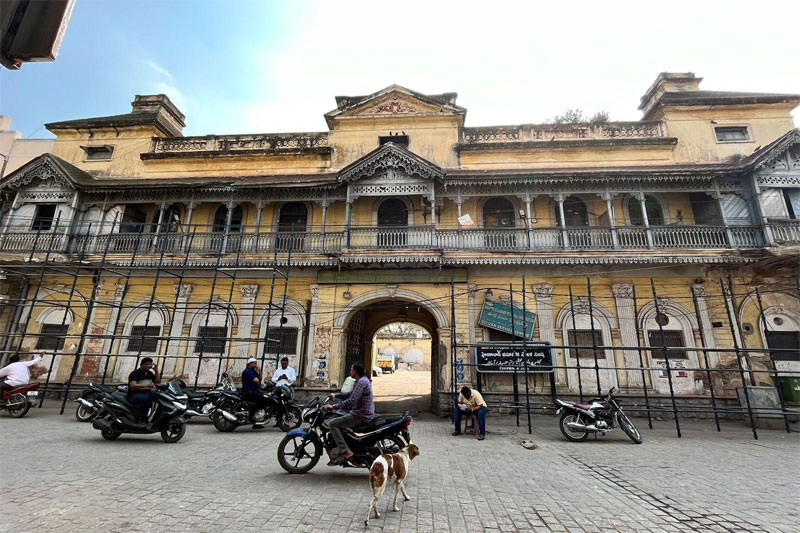 Work begins to restore Hyderabad's Sardar Mahal