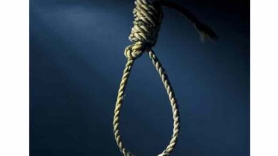 Teenager commits suicide in Delhi