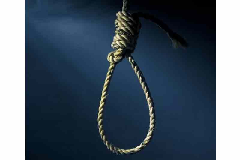 Woman commits suicide in Delhi