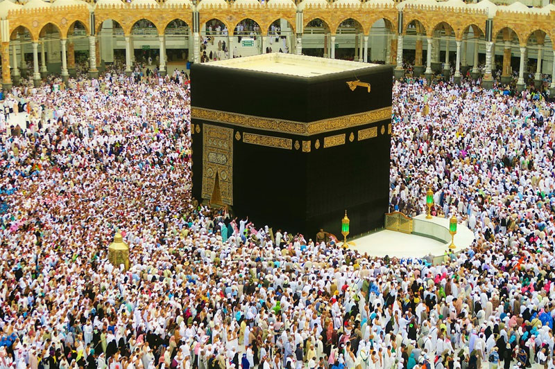 The Prophet Muhammad (Peace Be Upon Him) himself encouraged the performance of Umrah during Ramadan and stated that the rewards of Umrah in this month are equal to the rewards of Hajj (Pilgrimage).
