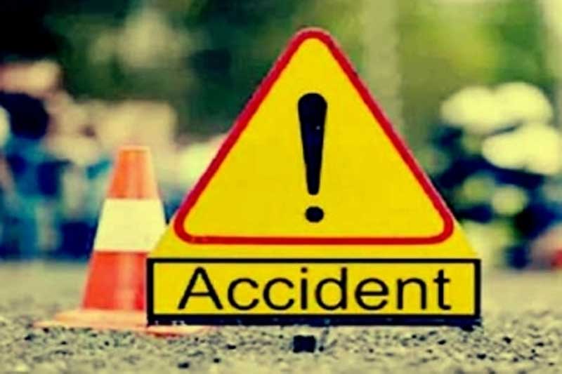 On way home after seeing off daughter, couple die in road mishap On way home after seeing off daughter, couple die in road mishap