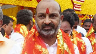 BJP' Telangana state President Bandi Sanjay will appear before State Women's Commission on March 18 in connection with his derogatory comments against BRS leader K. Kavitha.