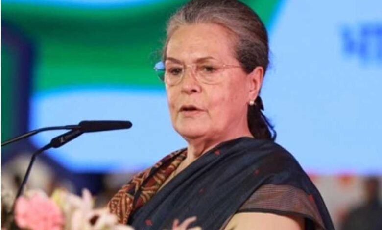 Assembly poll : Sonia Gandhi urges Telangana electorate to choose Congress for a change