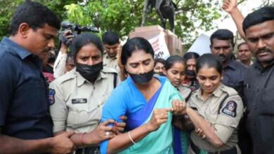 Sharmila detained in Hyderabad during protest on women's day