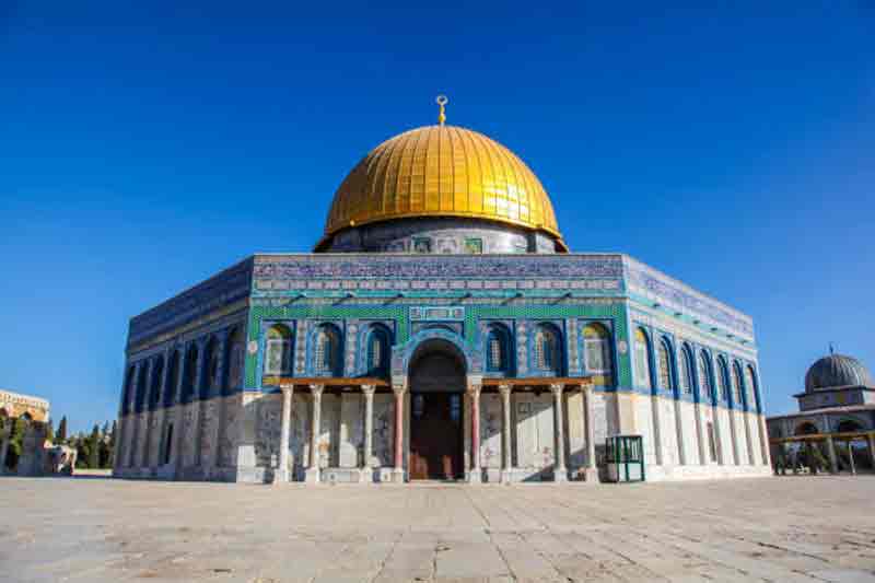 Al-Aqsa Mosque witnesses second day of violence