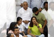 Wrestling mess: Seven women grapplers and their families are getting threats, alleges Vinesh Phogat