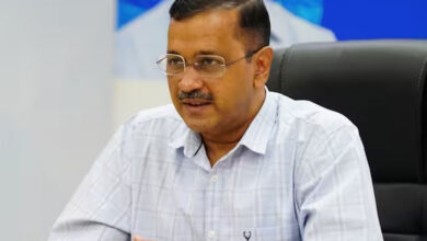 Kejriwal to meet Stalin, Soren for support against Centre's ordinance.