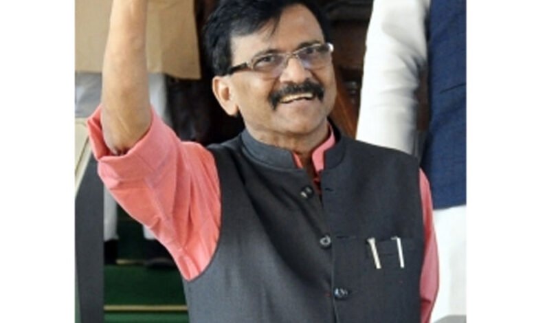 Ignore orders of 'unconstitutional' Maha govt: Sanjay Raut to officials