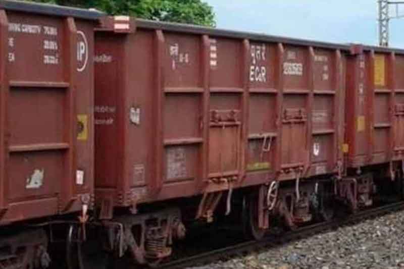 Goods train wagons run over seven workers in Odisha, four killed