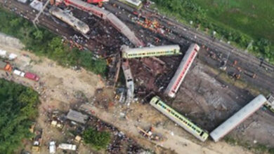Odisha train tragedy: Local youths line up in hospitals to donate blood.