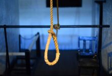 Woman hangs self after killing daughter in Jaipur