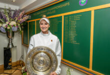 Wimbledon: Unseeded Vondrousova shocks Jabeur to clinch first Grand Slam title (Ld)
