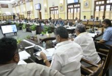 Not with superstitious minds, but equip graduates with scientific temperament, K’taka CM tells VCs