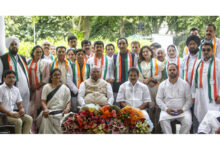Several prominent leaders of Azad's DPAP & AAP from J&K join Congress