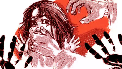 Security guard attacks woman with screwdriver during rape attempt