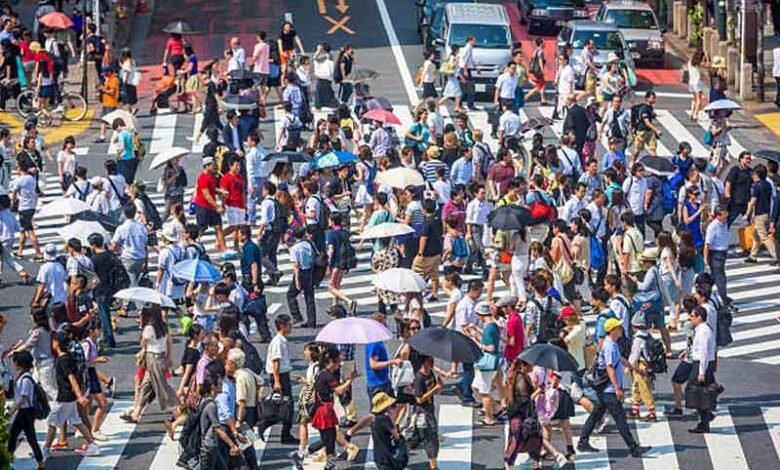 Heatwave pushes temperatures above 35 Celsius across Japan