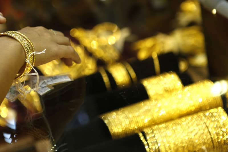 In a first, gem & jewellery exports upto Rs 1 mn allowed via courier