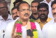 Hyderabad: BRS leader Motkupalli stages 'Deeksha' against illegal arrest of Chandrababu Naidu