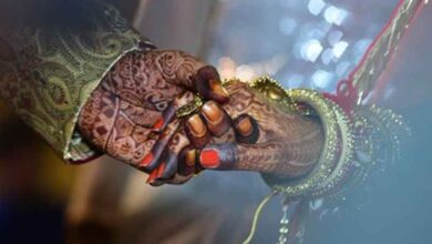 Groom plays truant on reception day in Pulwama, arrested along with father