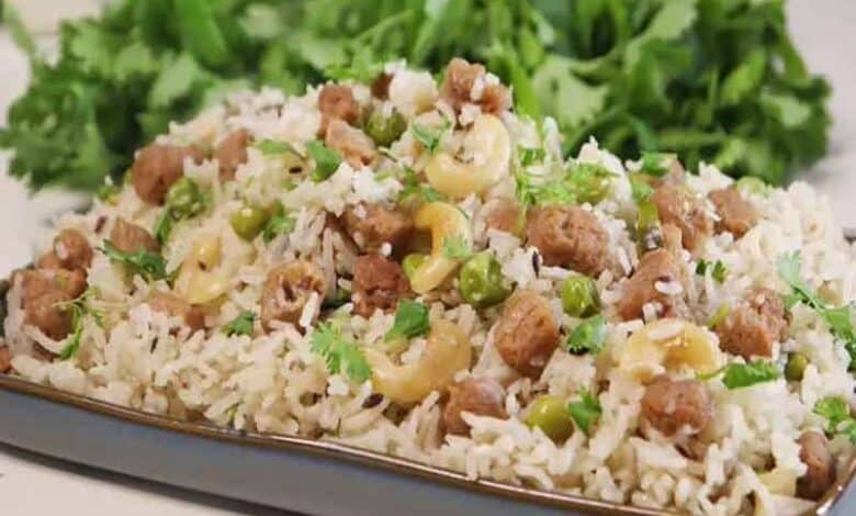Worms found in Mid-Day Meal in three Goa schools