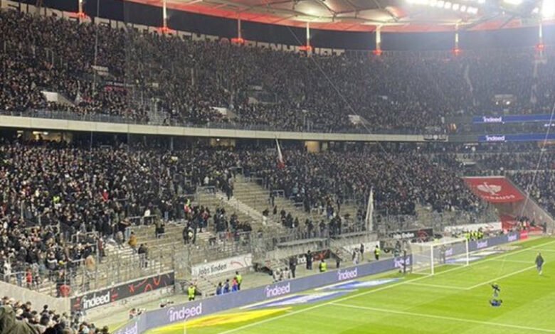 50 police officers injured during football fan unrest in Frankfurt