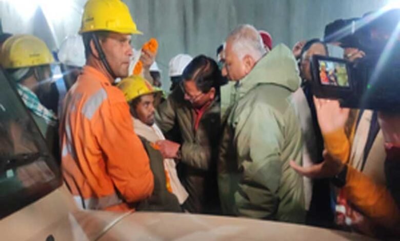 Rescuers reach trapped labourers in Uttarakhand tunnel, extricate 5