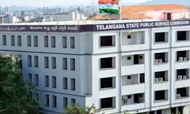 Telangana Governor accepts resignations of TSPSC chairman, members