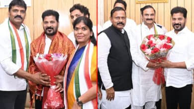 4 BRS leaders join Congress before Lok Sabha polls at Gandhi Bhawan Telangana 4 BRS leaders join Congress before Lok Sabha polls at Gandhi Bhawan - Telangana