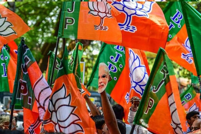 LS polls: Karnataka BJP faced with internal dissent, challenges from allies