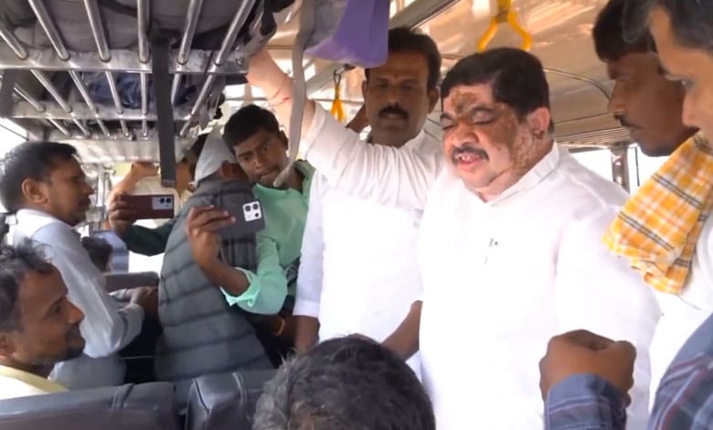 Telangana Transport Min embarks on surprise RTC bus journey