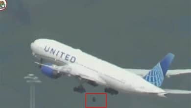 Tire falls off United flight departing from San Francisco (Vidoe)