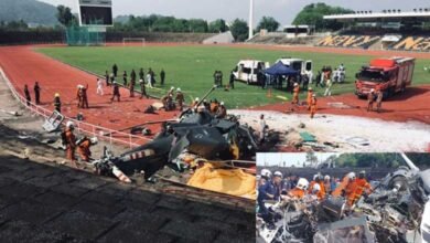 2 Malaysian military helicopters collide and crash during training, killing all 10 people on board: Video