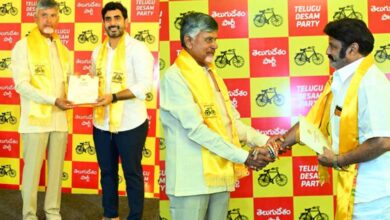 Chandrababu hands over nomination forms authorising 161 candidates to represent TDP in polls