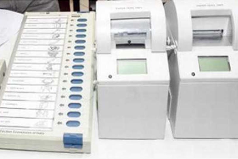 Issue of EVMs showing one extra vote during mock poll in Kasaragod resolved, says EC
