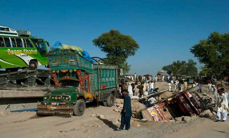 Pakistan: 14 killed in road accident caused by brake failure