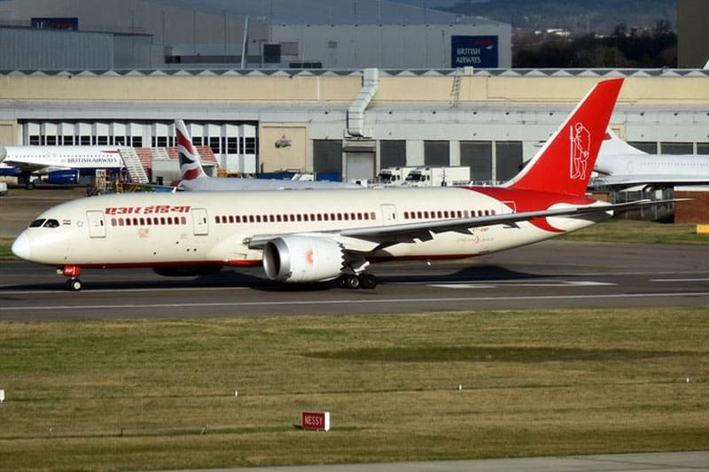 Air India Express flight from Bengaluru to Kochi makes emergency landing