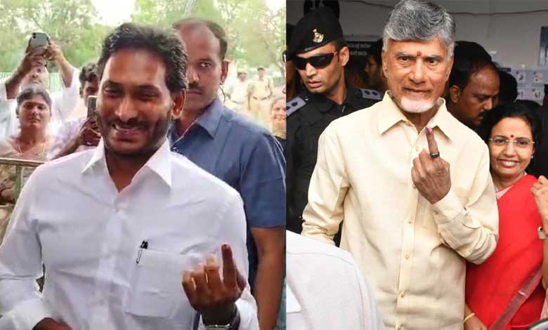 Andhra CM Jagan Mohan Reddy, TDP chief Chandrababu Naidu cast votes