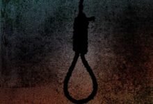23-Year-Old Woman hangs self