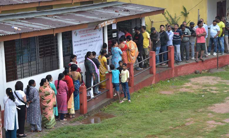 Over 16 pc votes polled in 8 LS seats of West Bengal till 9 am