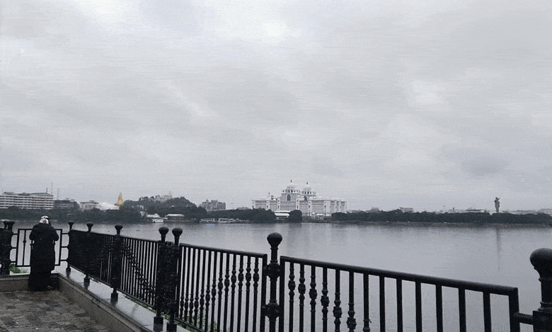 Hyderabad Rain | City Braces for Extended Spell of Drizzle and Gloomy Skies Until August 2