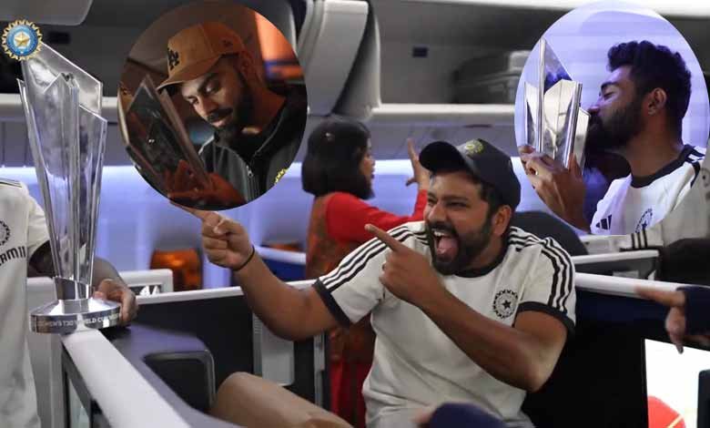 Rohit, Virat, Bumrah, Siraj Mesmerized by T20 World Cup Trophy as They Celebrate Inside Air India Flight: Video