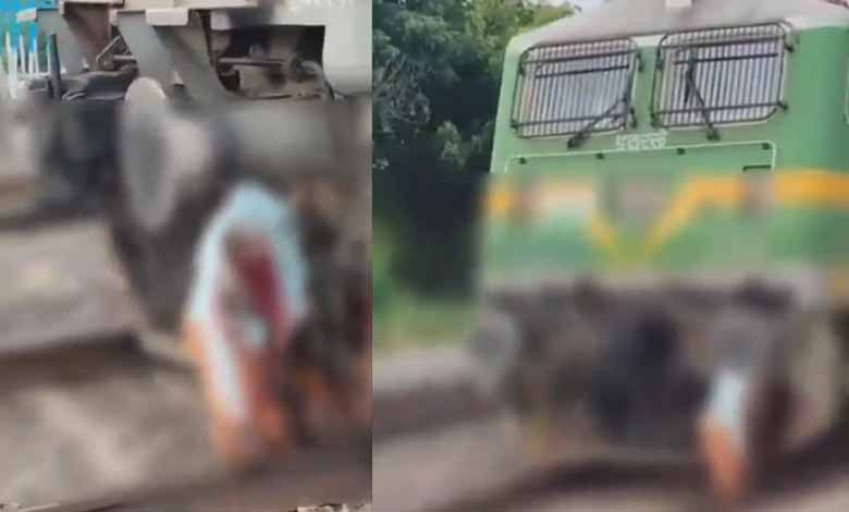 Hyderabad Tragic Accident: Elderly Man Hit by Train and Dragged for 5 Kilometers: Video