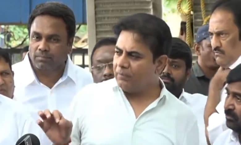 Telangana News | KTR Calls for Equal Treatment in Demolishing Illegal Constructions, Cites Satellite Evidence: Video