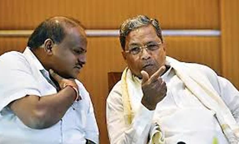 War of words breaks out between CM Siddaramaiah & Union Minister Kumaraswamy