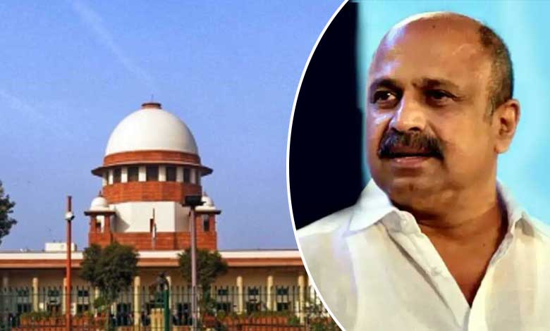 SC grants interim protection from arrest to Malayalam actor Siddique in rape case