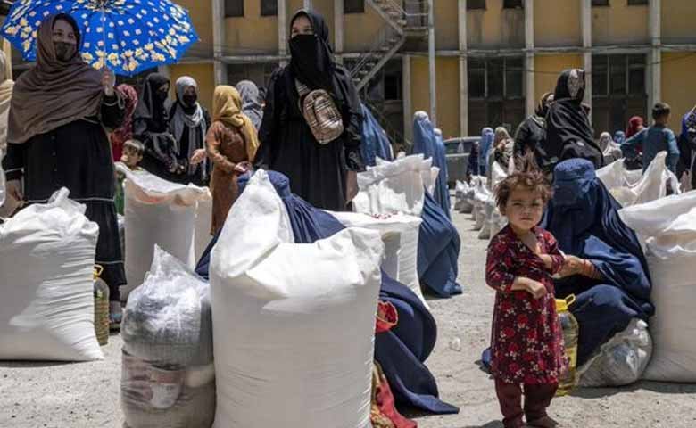 Over one million needy Afghans receive humanitarian aid during past year